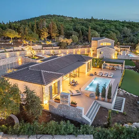 Horizon Retreat Agrilias