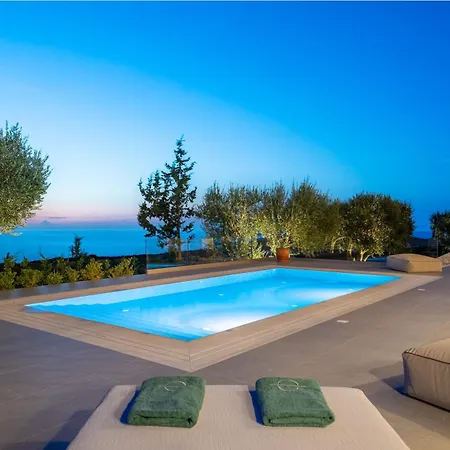 Horizon Retreat Villa Agrilias