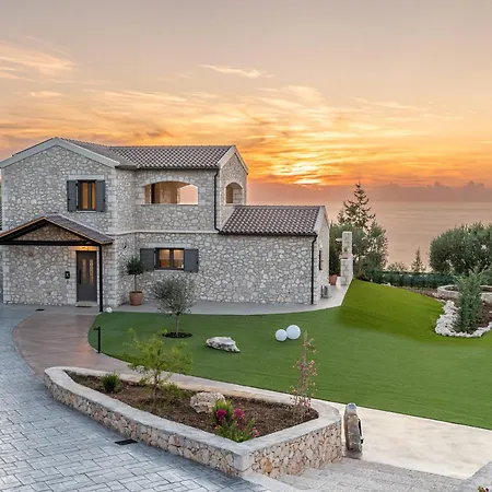 Horizon Retreat